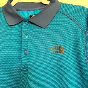 The North Face Flashdry shirt Small